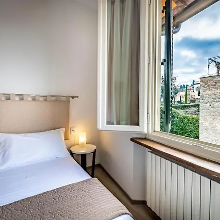 Ponte Vecchio Penthouse * Florencia